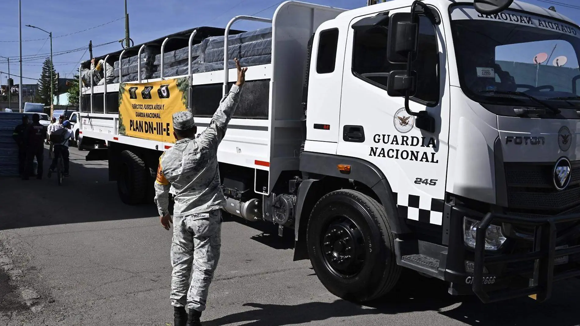 Entrega gobierno mexiquense enseres domésticos para mil 800 familias de Chalco